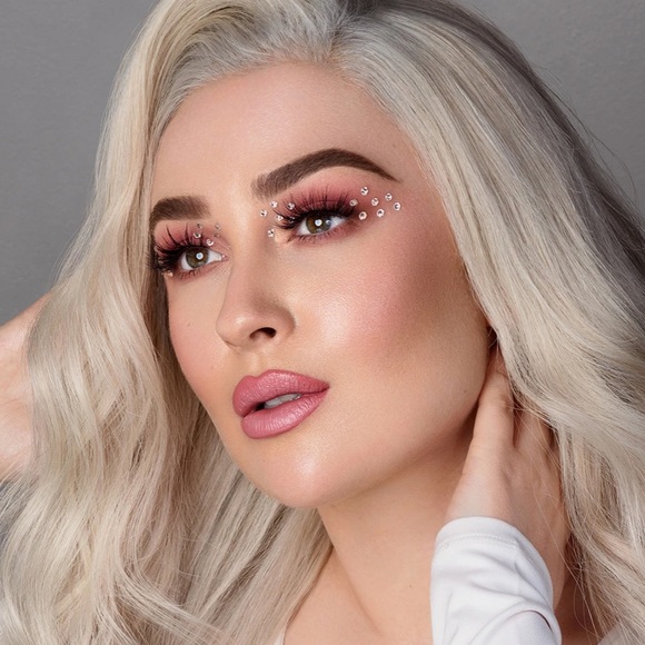 🌸 KENIA ONTIVEROS BEAUTY BLUSH AND SHINE KIT - Picture 4 of 6